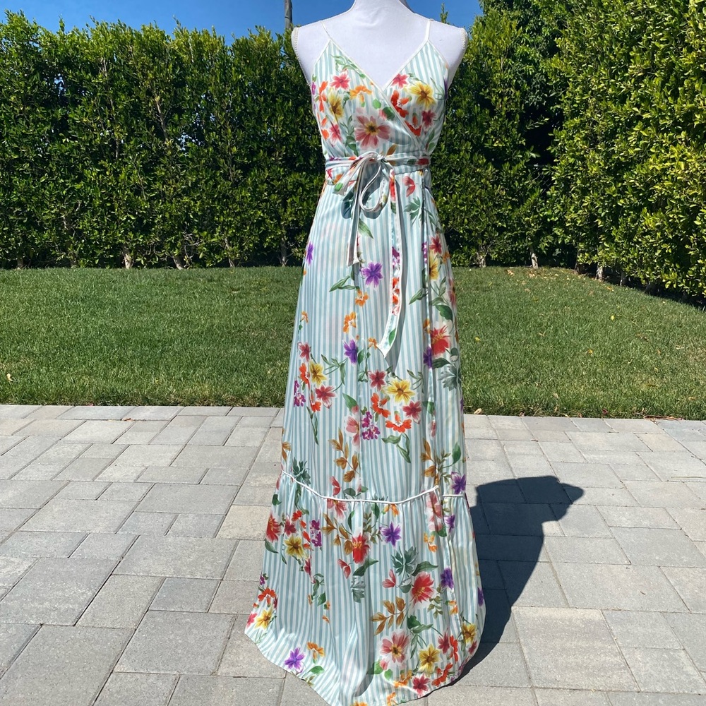 Beautiful floral and striped maxi dress -size medium